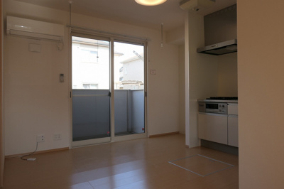 【居間・リビング】 | アバンセグリーン2 | ※他のお部屋の写真です