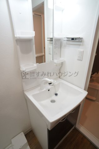 ONLYONE川西中央Ⅱの洗面所|参考、同建物・同間取りの号室