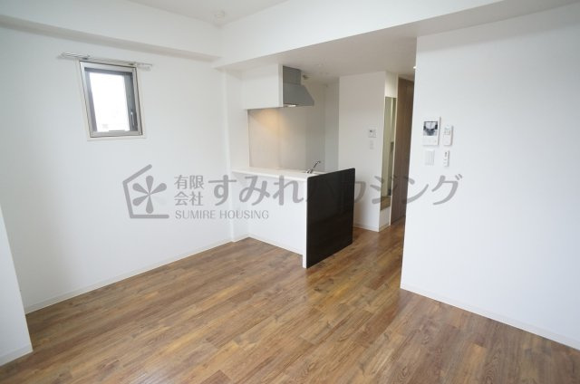 ONLYONE川西中央Ⅱの居間・リビング|参考、同建物・同間取りの号室