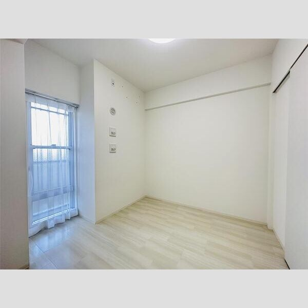 キャッスルコート土山の内装