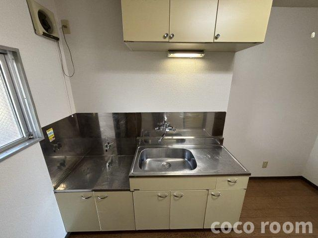 ソレイユⅢのキッチン