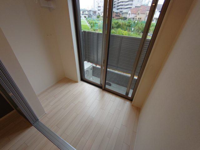 【バルコニー】 | シルフィードみらく