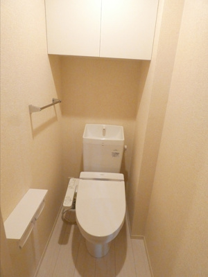 【トイレ】 | エバーグリーン B棟 | ゆったりとした空間のトイレです