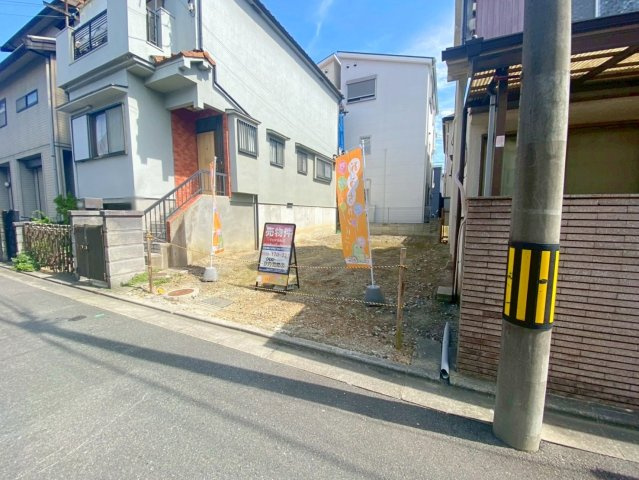 明野町　建築条件無し土地の外観|徒歩圏内にスーパーや郵便局ございます！生活に便利な立地です♪ご予約いただけましたらお仕事終わりの遅い時間などお客様のご都合に合わせてご対応させていただきますのでお気軽にお問合せ下さい！