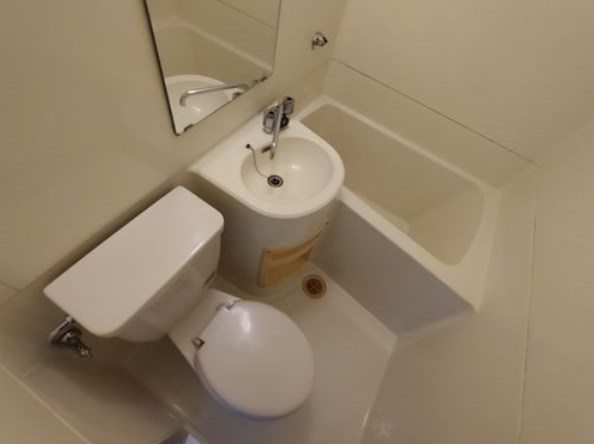 ディアハイム南柏の浴室