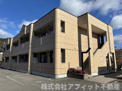 【外観】 | メルヴェール西深津 | メルヴェール西深津・重量鉄骨造