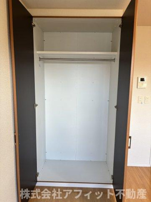 【収納】 | メルヴェール西深津 | クローゼット