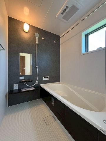 北葛飾郡松伏町　松伏　新築戸建　全2棟の浴室|日々の暮らしに欠かせないお風呂です