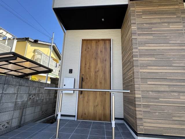 松戸市常盤平２丁目新築戸建【常盤平第三小：9分】のエントランス|エントランス・玄関ポーチ