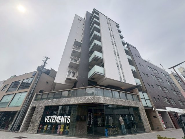 アーバンフラッツ湊町の外観