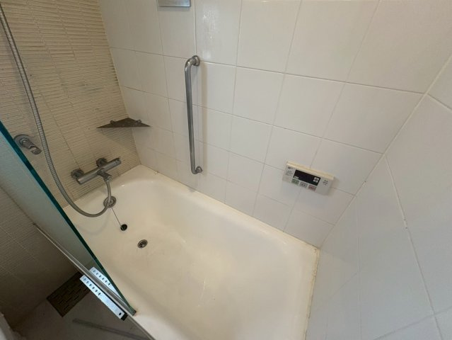 アーバンフラッツ湊町の浴室