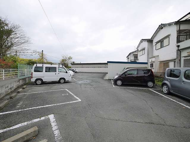 川嶋モータープール