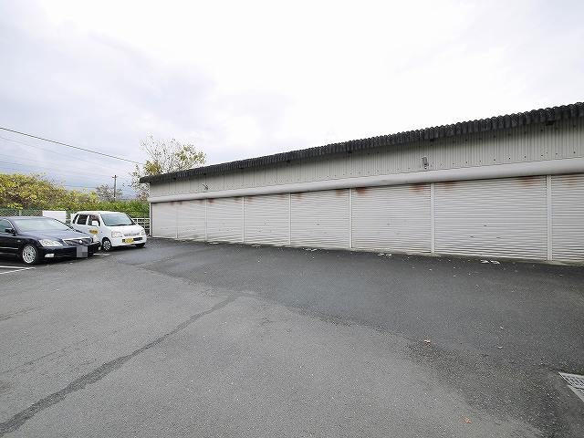 川嶋モータープール