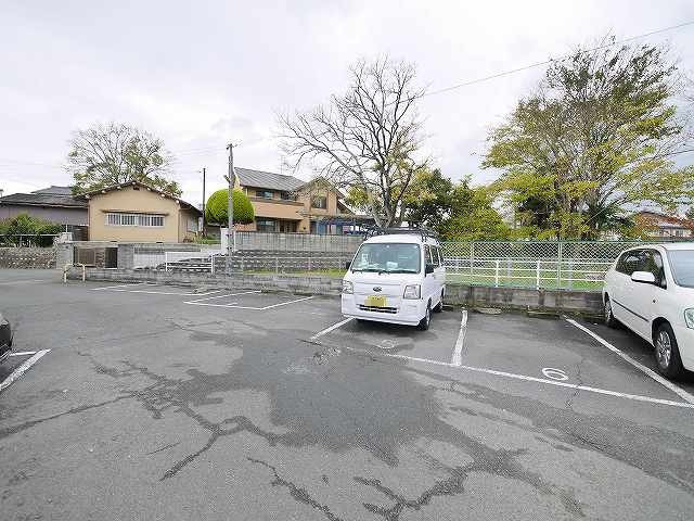 川嶋モータープール