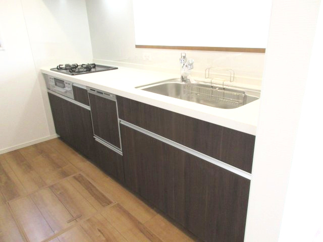 あきる野市小川　新築戸建全4棟のキッチン|食器洗い乾燥機付きシステムキッチン