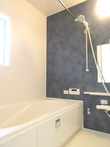 あきる野市小川　新築戸建全4棟の浴室|空気もこもらずいつもクリーンな浴室乾燥機付