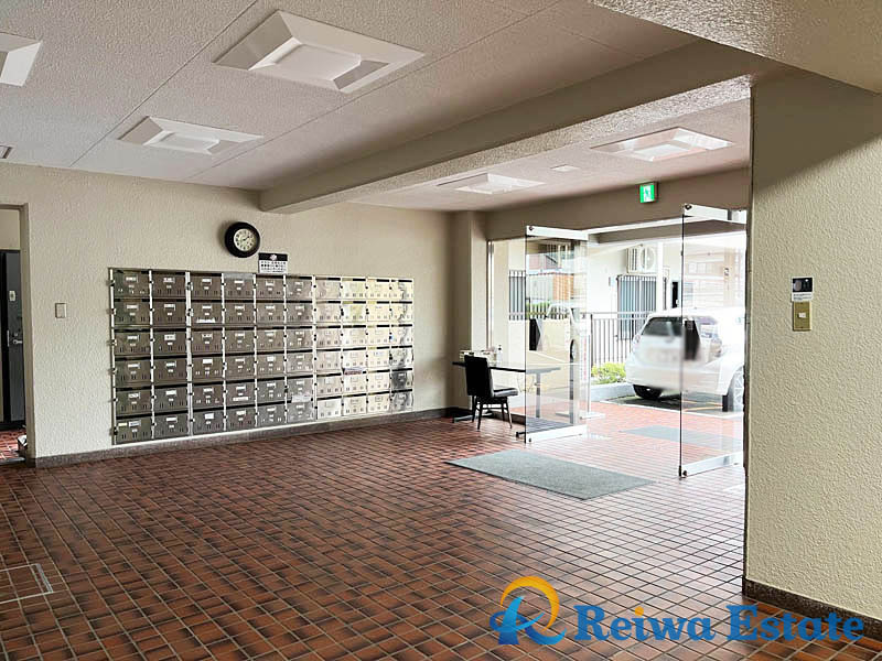 エンゼルハイム藤沢羽鳥のエントランス