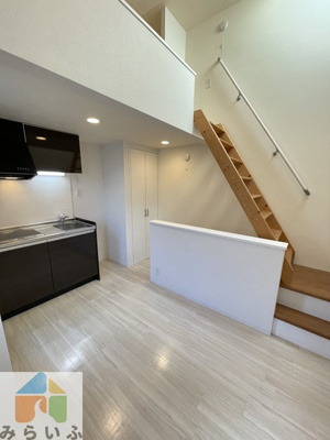 【内装】 | Quatre Portes(キャトルポルト)