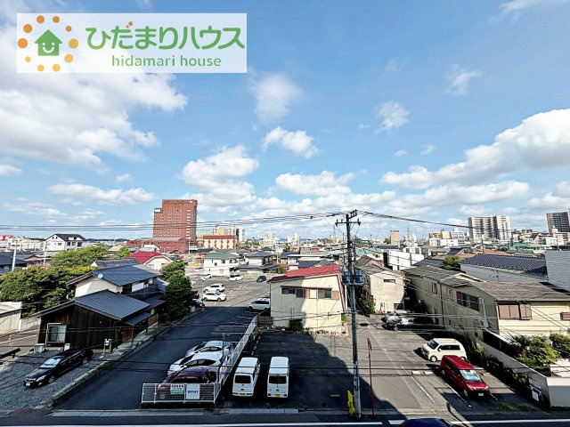 【展望】 | フォレストリア土浦 | 周辺には高い建物がないため、バルコニーには太陽の光が降り注ぎ、眺めも良いです♪