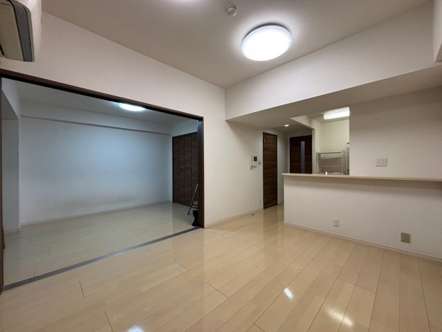 【居間・リビング】 | フォレストリア土浦 | お友達や親戚とホームパーティもいいですね(*^^*ｃ