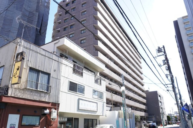 ライオンズマンション草加高砂の外観