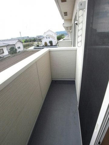 オハナ・ラウレアＢのバルコニー