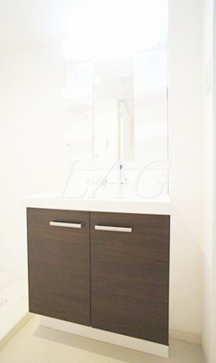 【洗面所】 | リブリ・相模大野Ⅳ | 独立洗面台です。（同一仕様）