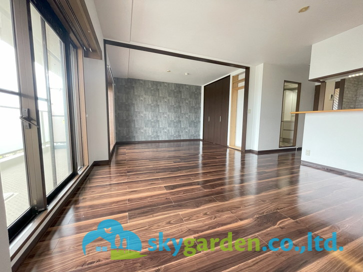 ダイアパレス茅ヶ崎南湖の居間・リビング