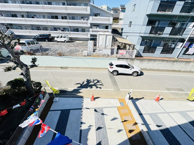 松戸市常盤平２丁目新築戸建【常盤平第三小：9分】の展望|西側バルコニーより道路側眺望