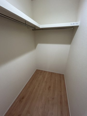 【収納】 | 西平井1008 | 玄関ホール：ファミリークローゼット