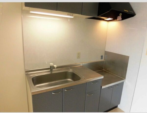 フロンティア中川のキッチン