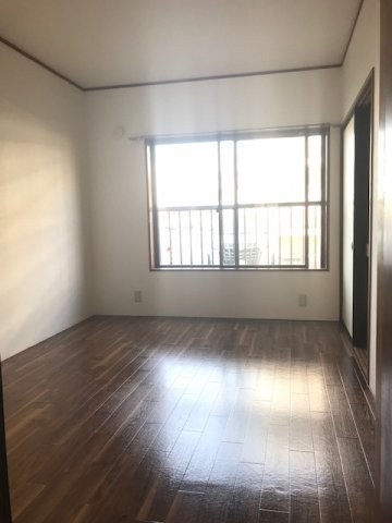 サンシャインＵの洋室