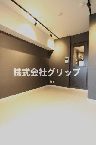 横浜平沼ダイカンプラザⅡの居間・リビング