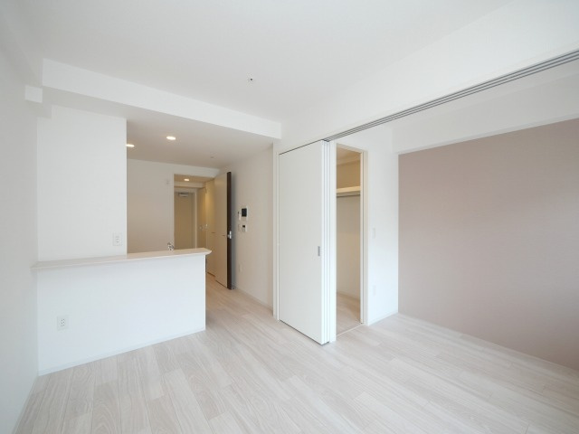 セレニテ新大阪グランデミリューの居間・リビング