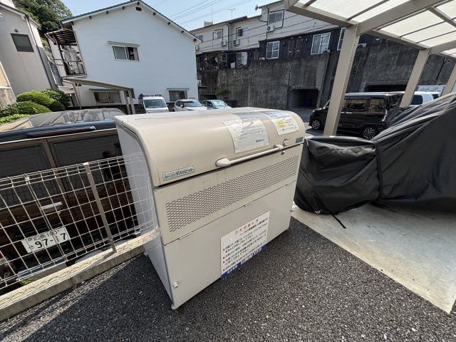 【その他共用部分】メゾン　ド　リコリス尾長