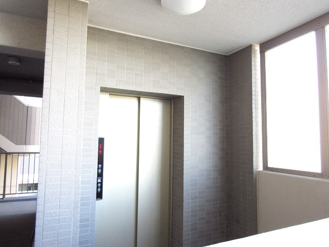 ルネ・マザーズシティ南棟のその他共用部分|エレベーター