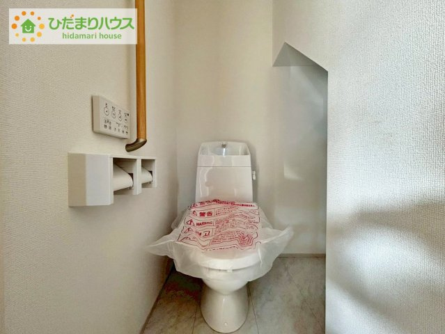 日立市森山町3期　新築戸建　2号棟のトイレ|トイレは1F、2F共に完備！取り合いになることがありませんね(^^)/