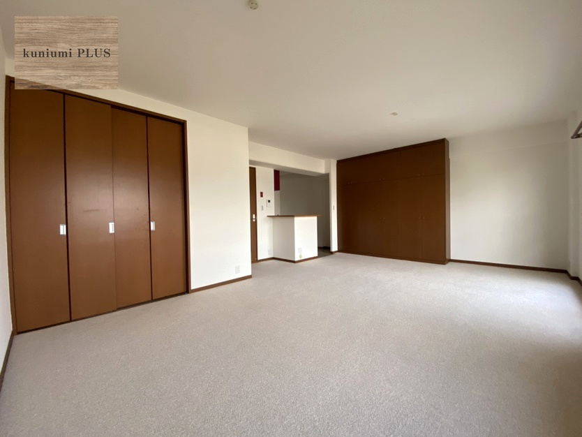 ベルパークシティB棟の居間・リビング