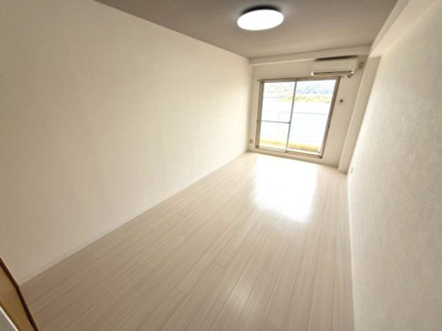 【寝室】 | 第11春木マンション