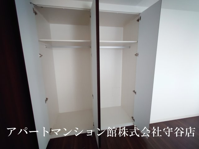 レーベンリヴァーレ竹園レジデンスの収納