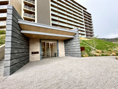 【エントランス】 | ジオ彩都いろどりの丘