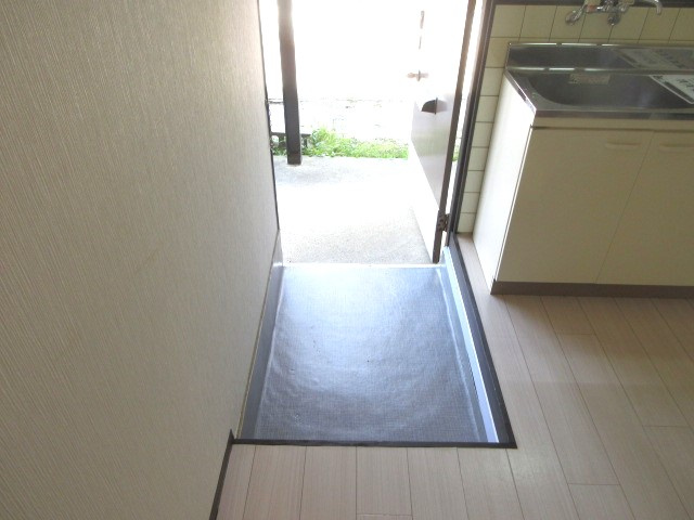 【玄関】 | 松栄荘