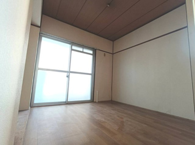 【洋室】 | 第2ときわマンション | 4.5帖