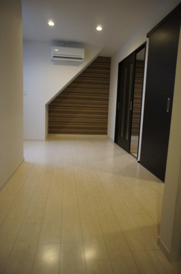 【居間・リビング】 | GRANDTIC二日市中央Ⅱ　★プライスホームなら仲介手数料が割引価格です！★