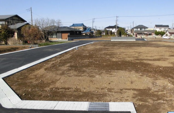 小山市間々田（10区画）の外観