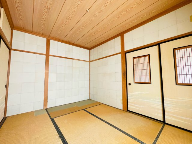 あきる野市舘谷　中古戸建の和室|１階和室