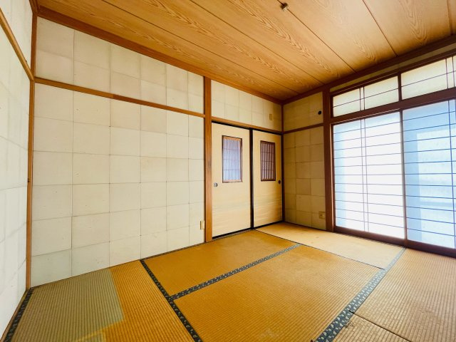 あきる野市舘谷　中古戸建の和室|１階和室