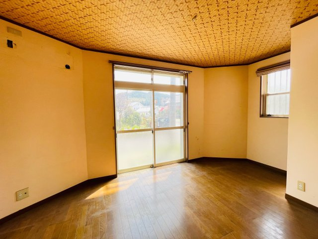 あきる野市舘谷　中古戸建の洋室|１階洋室