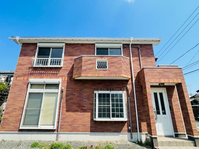 あきる野市舘谷　中古戸建の外観|タイル張りのお洒落な外観♪