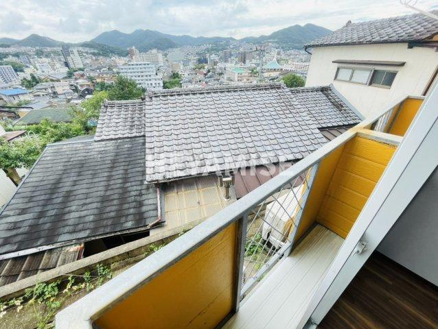 プライムアパート錦のバルコニー